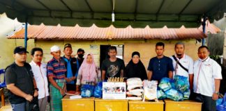 Lazismu Aceh Tenggara Serahkan Bantuan bagi Korban Kebakaran di Desa Penampaan