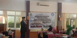 FPAN DPRD Bantul Gelar Sosialisasi Peningkatan Peran Serta Masyarakat Majukan Pendidikan anggota Fraksi PAN DPRD Bantul, Ichwan Tamrin M, SE