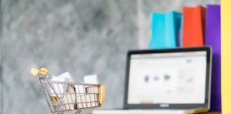 E-Commerce Tumbuh Pesat di Tanah Air, Shopee Jawaranya!