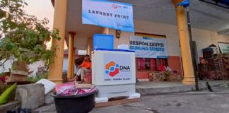 DNA Foundation Kirim Tandon Air Bersih dan Laundry Point untuk Pengungsi Gunung Semeru