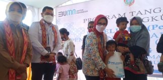 Bersama BKKBN, Bupati Mempawah Canangkan Program DASHAT di Kampung Keluarga Berkualitas (KB)