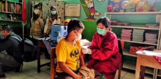 Bupati Sleman Lakukan Kick Off Vaksinasi untuk Anak di SD Pangukan