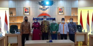 Kimia Farma Percayakan ZIS Karyawan Kepada LAZISMU