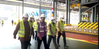 Optimis Diakhir Tahun Optimis Diakhir Tahun