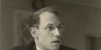 Fenomena Kepemimpinan Jokowi dari Kacamata Michel Foucault