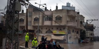 Di Tengah Blokade Israel, Warga Gaza Hadapi Bencana Banjir