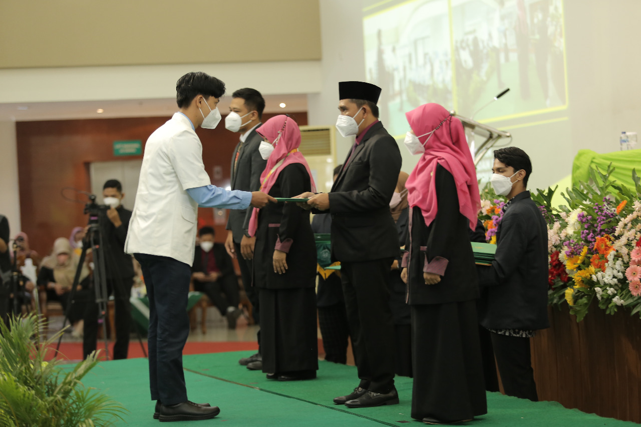 Sebanyak 261 Mahasiswa  UNISA Yogyakarta Mengikuti Pelantikan dan Sumpah Profesi