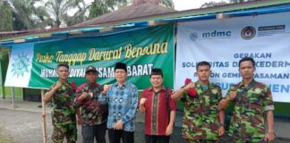 Buya Amirsyah Tinjau Pengungsi Warga Terdampak Gempa Pasaman Barat