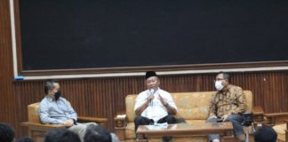 Rektor UMS Berikan Pengajian dan Pembinaan untuk Dosen, Karyawan di lingkungan FKI dan FT UMS