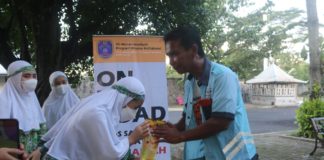 Unik, Kuis Sambung Ayat SD Muhammadiyah PK Kottabarat Berhadiah Minyak Goreng