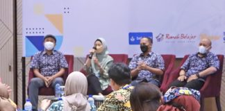 Kemendikbudristek Bersama Kemenkominfo Siapkan SDM Literasi Digital