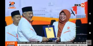 Milad ke-20 PKS, Anis Byarwati Raih Award Kategori Bidang Ekuin