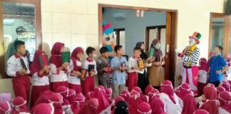 Unik, Halal Bi Halal SD Muhammadiyah PK Banyudono Dimeriahkan Badut dan Permainan Sulap