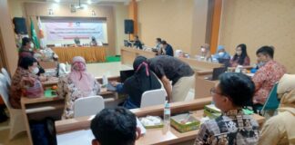 Penyusunan Instrumen Monitoring dan Evaluasi di ITS PKU Muhammadiyah Surakarta