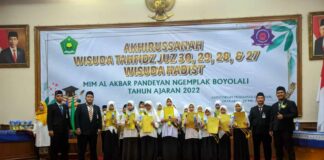 Keren, MIM Al Akbar Pandeyan Gelar Wisuda dan Launching Buku di UMS