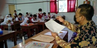Prokes Ketat Penilaian Akhir Tahun Secara Offline di SD Muhammadiyah 1 Ketelan