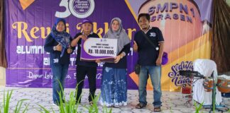 Inspiratif! Reuni Angkatan ’92 SMPN 1 Sragen Berbagi Berkah Anak Yatim dan Dhuafa