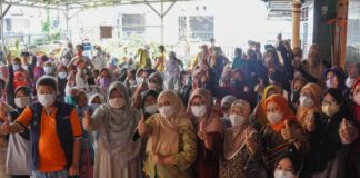 Hadiri Sejumlah Kegiatan Dapil, Anis Byarwati Didaulat Jadi Bunda UMKM Jaktim