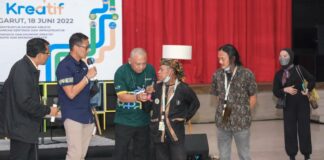 Menparekraf Harapkan Seni Pertunjukan Garut Bangkitkan Ekonomi dan Buka Lapangan Kerja