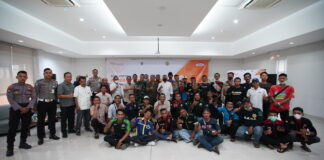 Atasi Permasalahan Parkir di Bahu Jalan dan ODOL, ASTRA Tol Tangerang-Merak Ajak Silaturahmi Komunitas Truk Indonesia