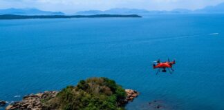 Swellpro SplashDrone 4, Drone Canggih yang Bisa Masuk ke Air