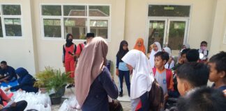 MPLS SMP Muhammadiyah 5 Randu Diisi Dengan Penyembelihan dan Pembagian Daging Kurban