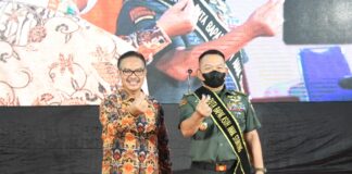 BKKBN Kukuhkan KSAD Jenderal Dudung Jadi Duta Bapak Asuh Anak Stunting Indonesia