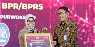 BNI Sabet 2 Penghargaan OJK, Aktif Akuisisi Nasabah Pelajar