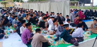 Rayakan 10 Muharram, Ratusan Santri MBS Bireuen Buka Puasa Bersama