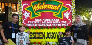 Keren, Gibran Sabet Juara Lomba Dalang Tingkat Nasional