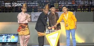 6.889 Mahasiswa Baru UAD Ikuti P2K 2022 di GOR Amongrogo