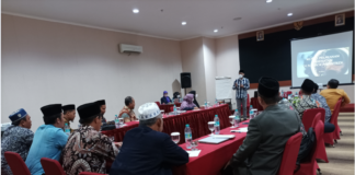 Tim Pengabdian UMS Inisiasi Poskestren Muhammadiyah Boarding School Jogjakarta