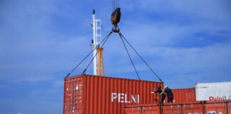 Kapal Tol Laut PELNI Angkut Muatan Perdana dari Pelabuhan Patimban Subang