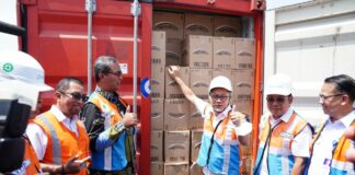 Tol Laut Mobilisasi Pengiriman Minyak Goreng Minyakita dari Surabaya ke Maluku