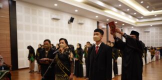FIKES UNIMMA Angkat Sumpah dan Wisuda Lulusannya
