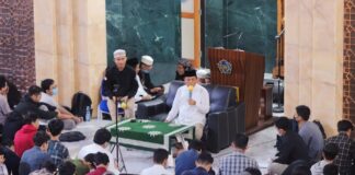 Juliatmono Bagikan 5 Tips Jadi Manusia Bertaqwa pada Jamaah Gerakan Cinta Subuh UMS