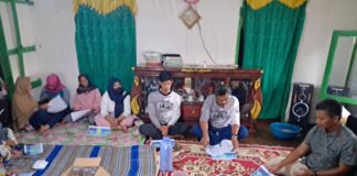 Didukung Dana Hibah dari Kemendikbudristek, Dosen Unkris Lakukan Pendampingan bagi Petani Kopi di Kampung Pasir Angling