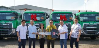 Dukung Operasional Tunas Rent dan BSA Logistics, UD Trucks Serahkan 32 Unit Quester Euro 5