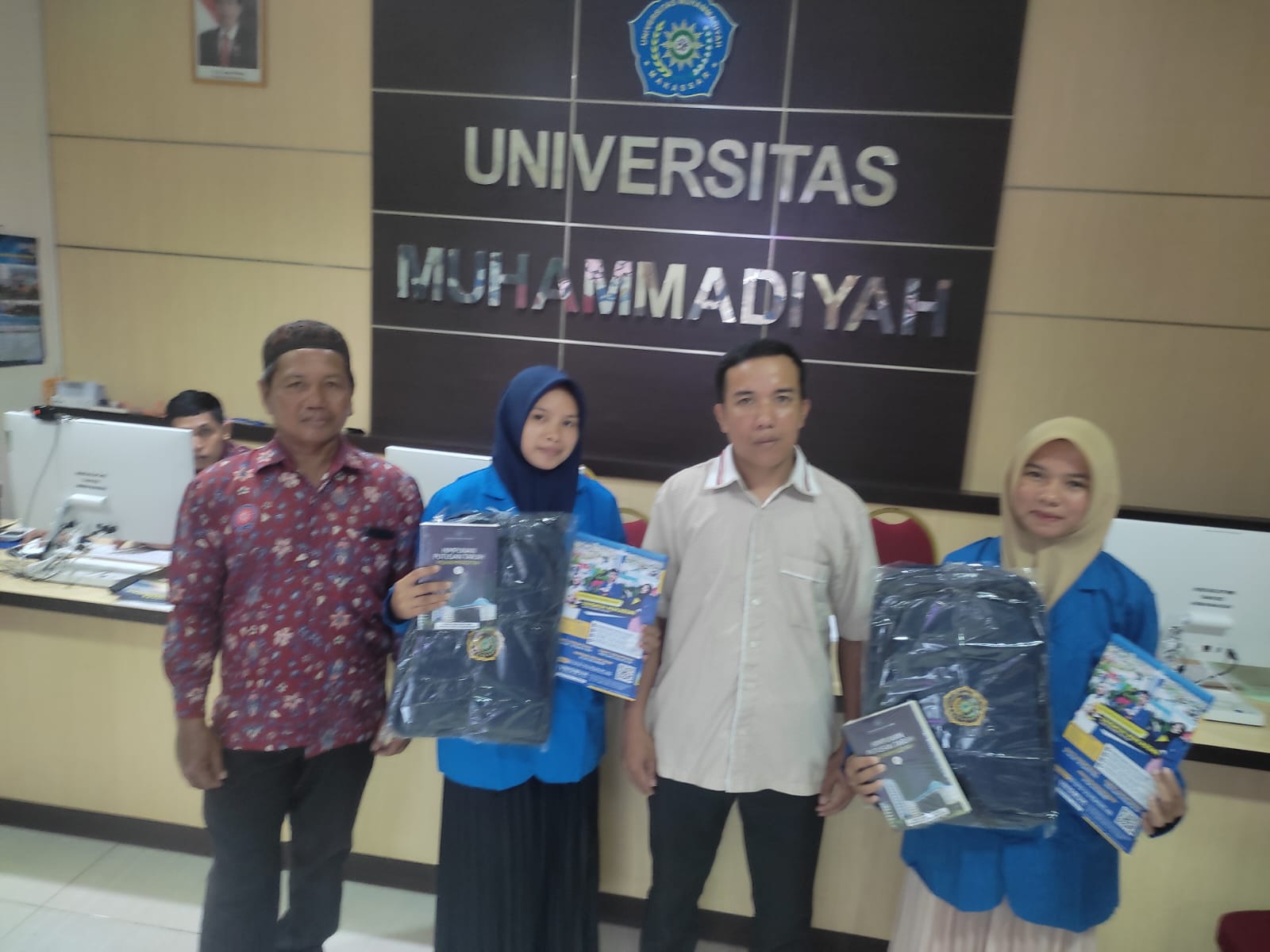 Begini Testimoni Orang Tua Maba 2023 Tentang Unismuh Makassar - Menara62