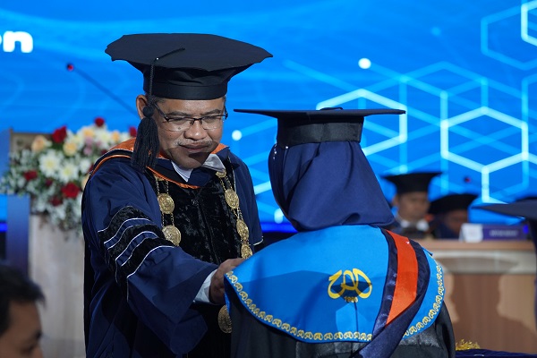 Wisuda