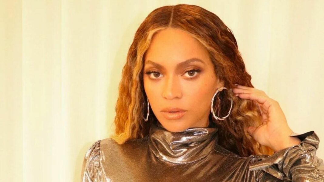 Kejutan Beyonce Lewat Lagu 
