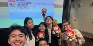 Kado HUT Ke-80 RI, Asuransi Berbasis AI Karya Mahasiswa UGM Jadi Juara 1 Kompetisi Inovasi Dunia di Singapur