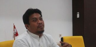Ahmad Padhil : Sistem K3 di Sektor UMKM Masih Terabaikan Ahmad Padhil saat memberikan keterangan kepada wartawan di Kampus FTI UII Yogyakarta, Selasa (26/8/2025). (foto : heri purwata)