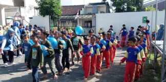 Meriah! SD Muhammadiyah 24 Gajahan Gelar Lomba Seru Rayakan HUT RI ke-80
