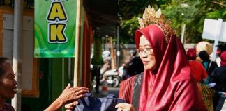 UNIMMA Meriahkan HUT ke-80 RI dengan Karnaval Budaya dan Aksi Sosial