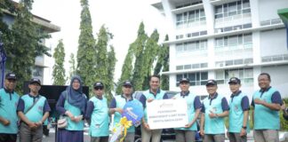 UMS Terima 4 Mobil Toyota Innova Zenix dari Bank Jateng Syariah untuk Dukung Operasional Kampus