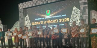 Desa Sambak Raih Bupati Award 2025 Berkat Inovasi Lingkungan Hasil Pendampingan UNIMMA