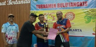 UMS Juara Turnamen Bulutangkis LSBO PDM Surakarta dalam Semarak Milad ke-113 Muhammadiyah