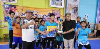 Serahkan Trofi Moetoe Futsal Competition 2025, Ketua LPO PP Muhammadiyah Tegaskan Komitmen Penguatan Olahraga Pendidikan