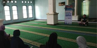 Bangun Ukhuwah di Daerah 3T, Mahasantri Shabran UMS Bimbing Pengajian Warga Turan Amis